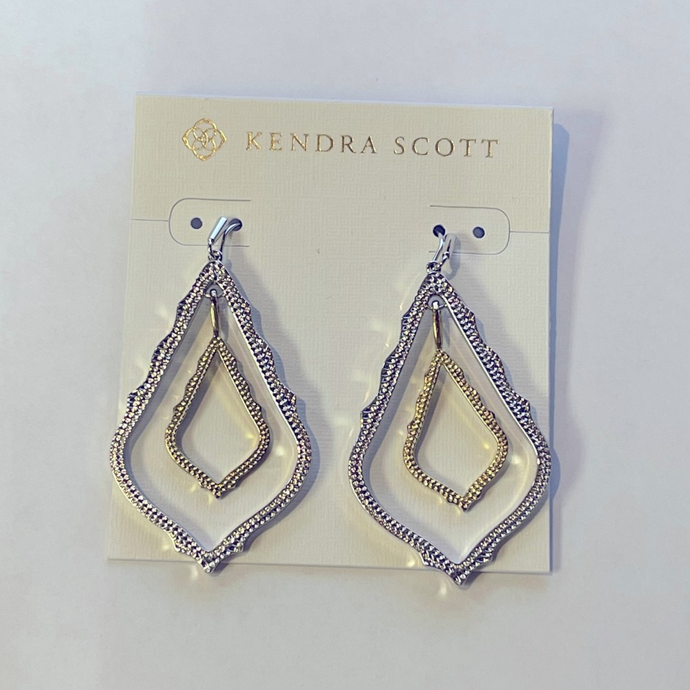 KENDRA SCOTT Simon Dangle - 2TONE Perfect condition NWT